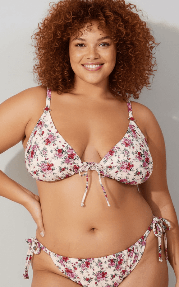 Conjunto de Traje de Baño Tallas Grandes Bikini Triángulo Floral Pequeño Crema con Parte Inferior de Lazo Lateral y Tirantes Ajustables.